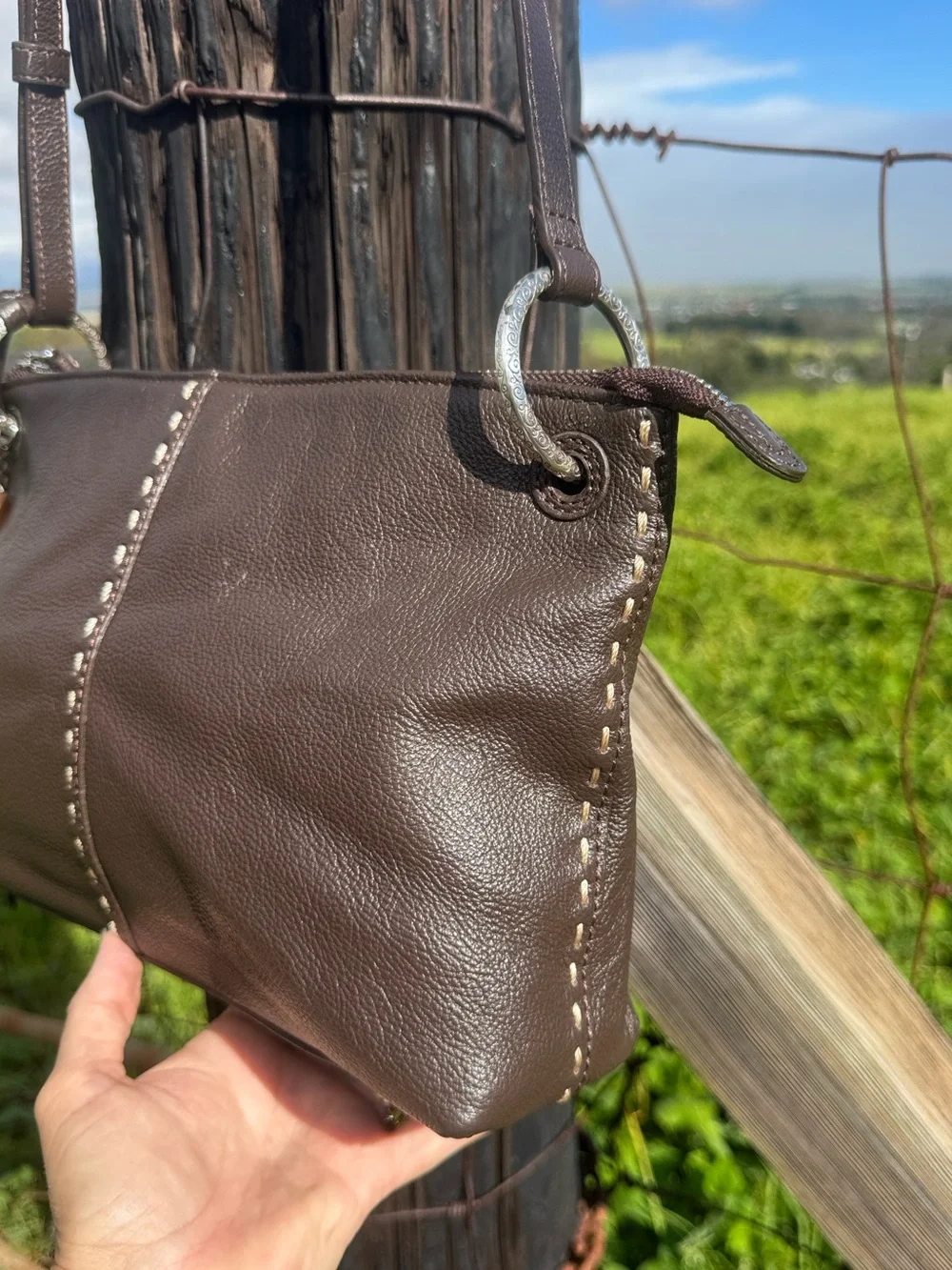 Brighton Koda Brown Leather Hobo Crossbody Tassle heart F367405